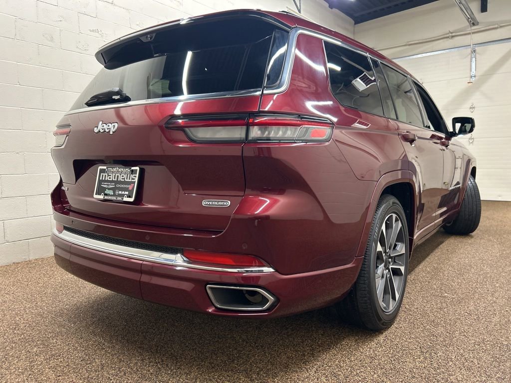 Used 2025 Jeep Grand Cherokee L Overland w/ Luxury Tech Group IV image 2