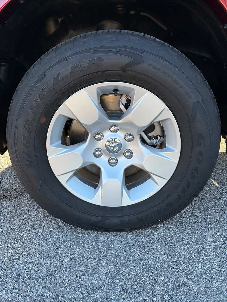Used 2025 RAM 1500 Big Horn AWD/4WD image 19