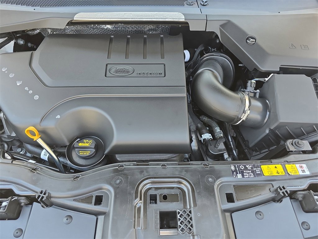 New 2025 Land Rover Discovery Sport Dynamic SE image 31