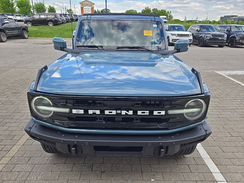 Used 2023 Ford Bronco Outer Banks AWD/4WD image 2
