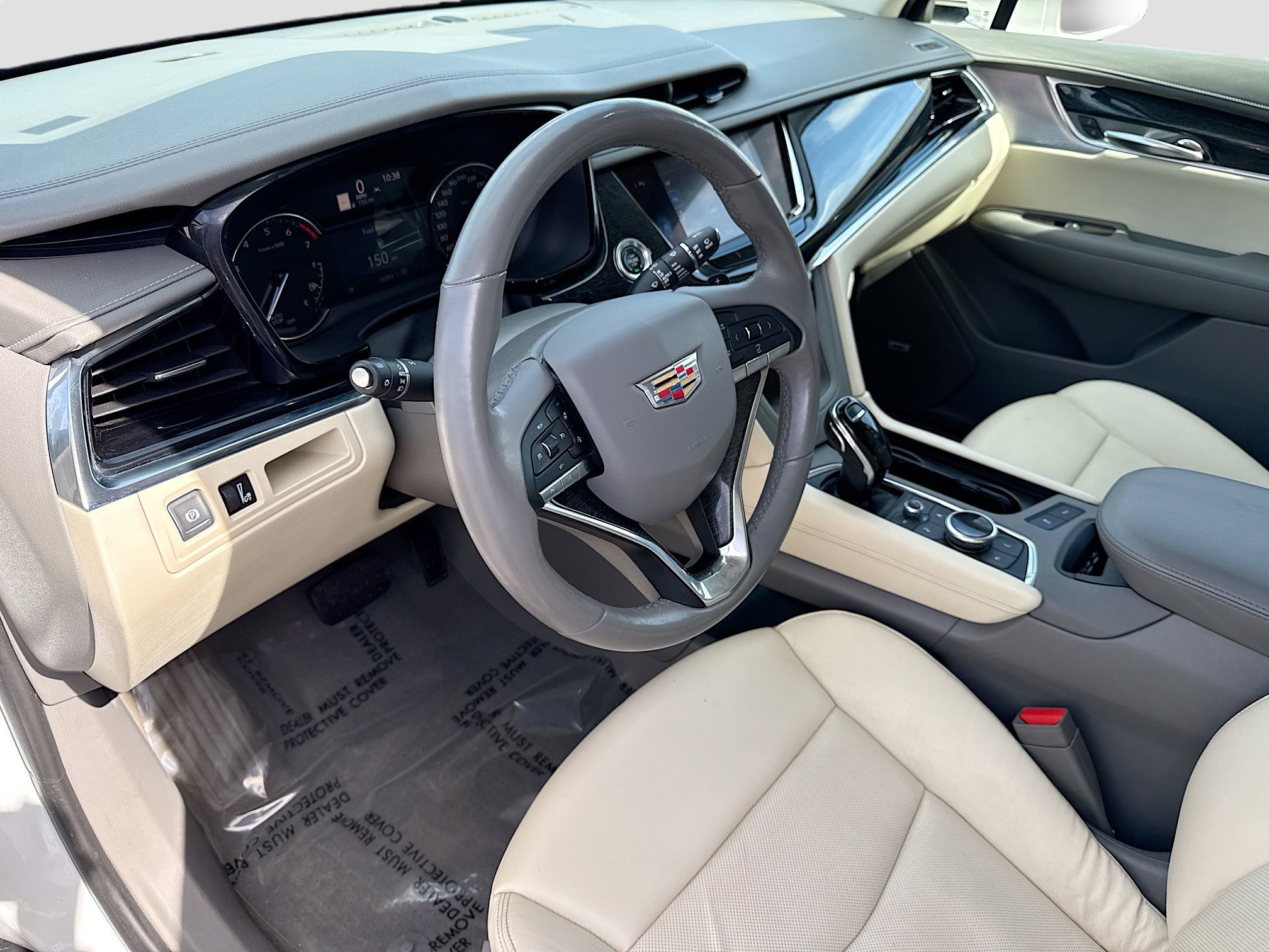 Used 2020 Cadillac XT6 Premium Luxury AWD/4WD image 27