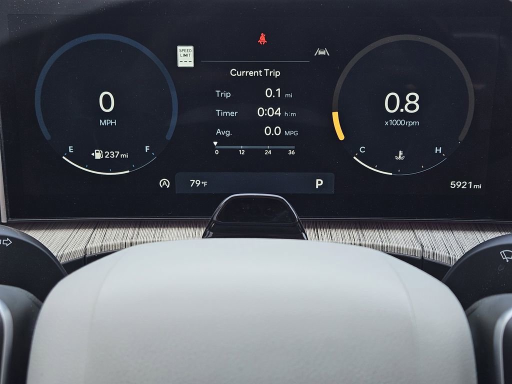 Used 2025 Hyundai Santa Fe Calligraphy image 11