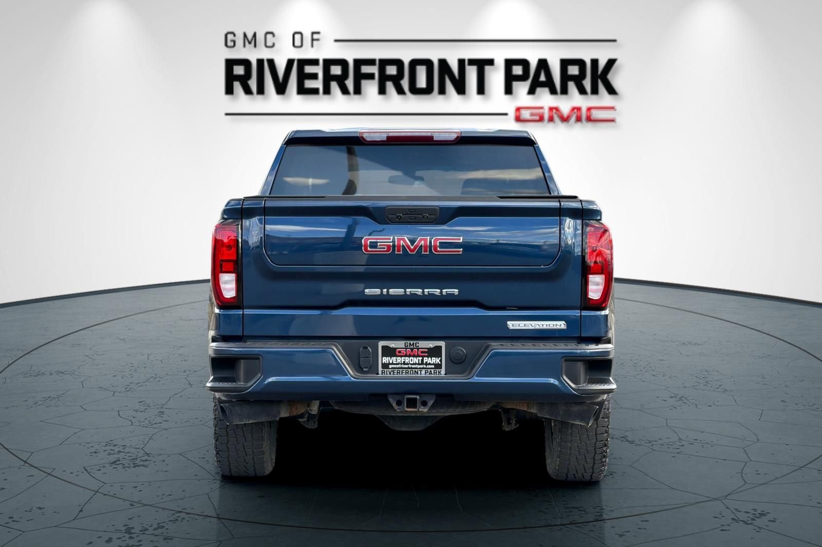 Used 2021 GMC Sierra 1500 Elevation image 4