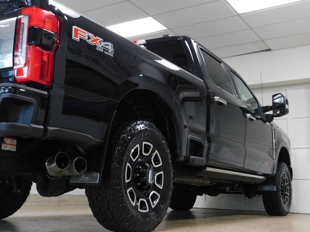 Used 2024 Ford F350 Platinum AWD/4WD image 92