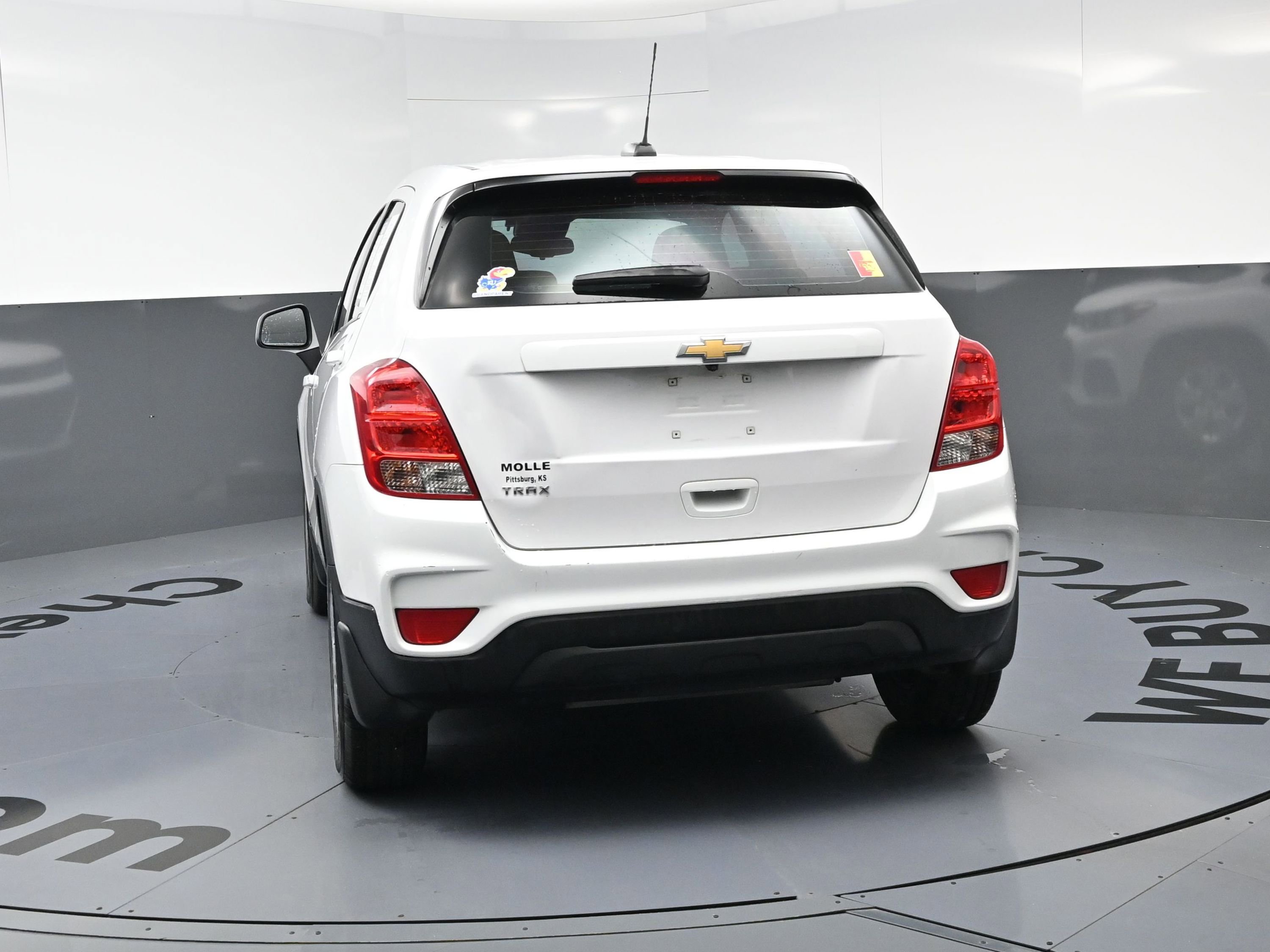 Used 2019 Chevrolet Trax LS FWD image 18