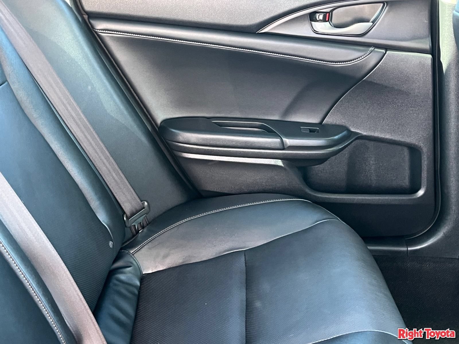 Used 2020 Honda Insight Touring image 14