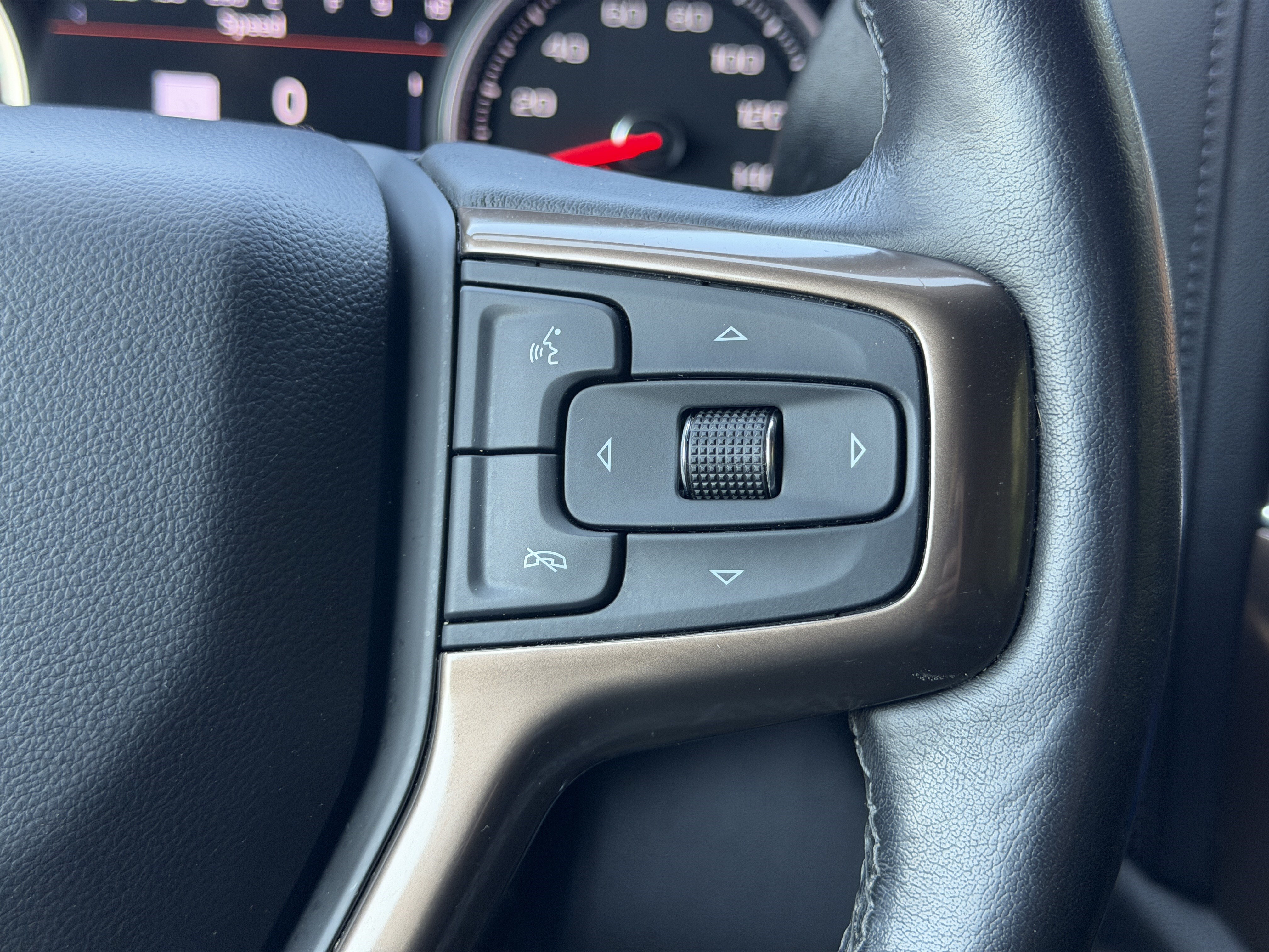 Used 2021 Chevrolet Silverado 1500 High Country w/ Technology Package AWD/4WD image 38
