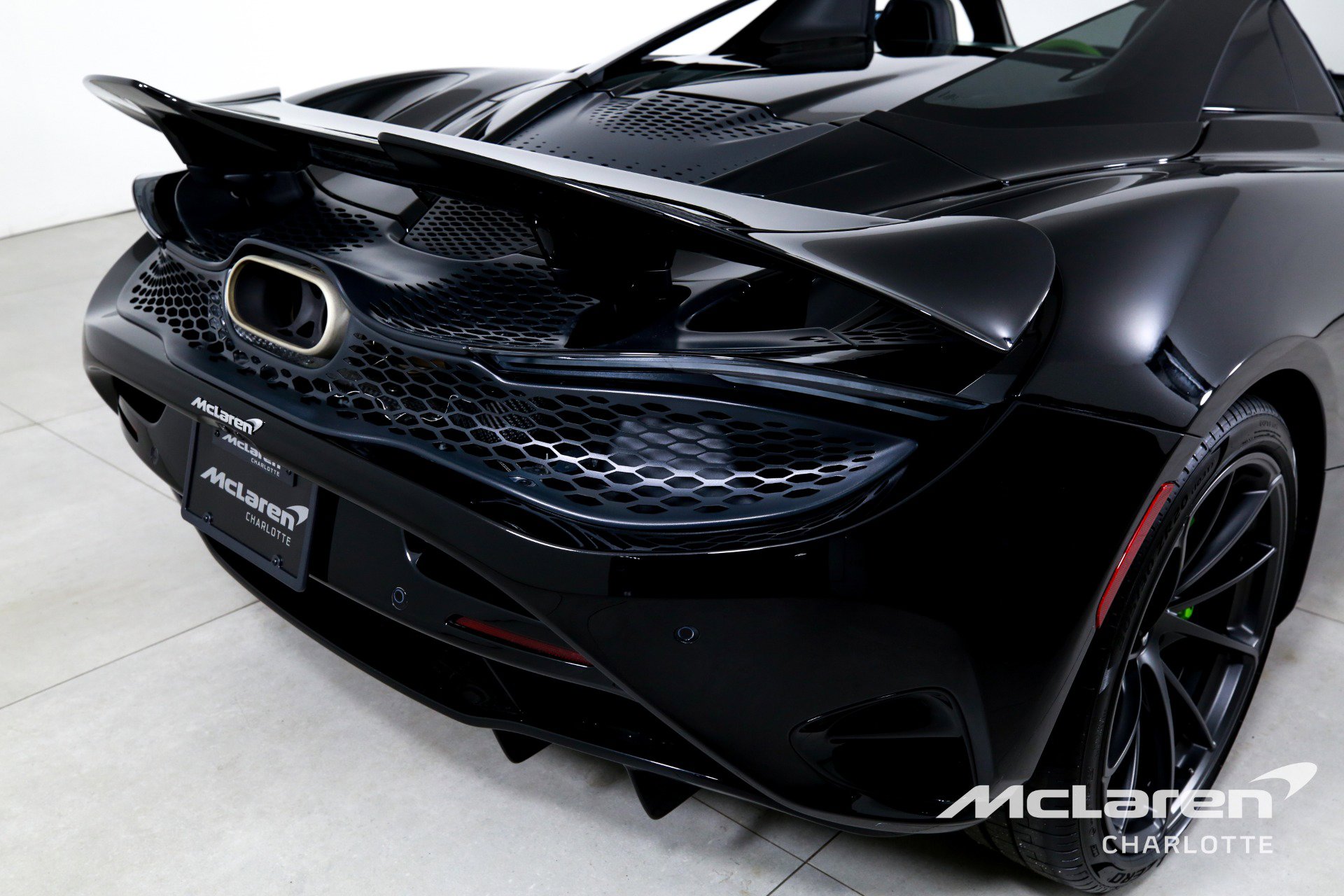 New 2026 McLaren 750S image 34