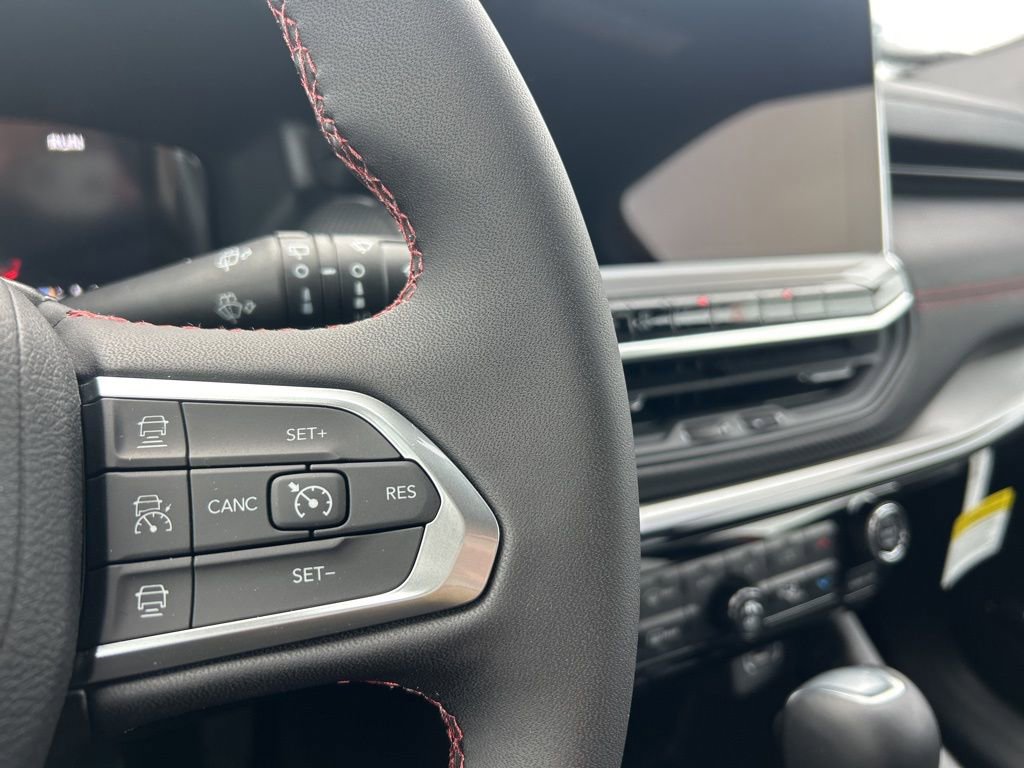 New 2026 Jeep Compass Trailhawk w/ Sun, Sound & Navigation Group image 22