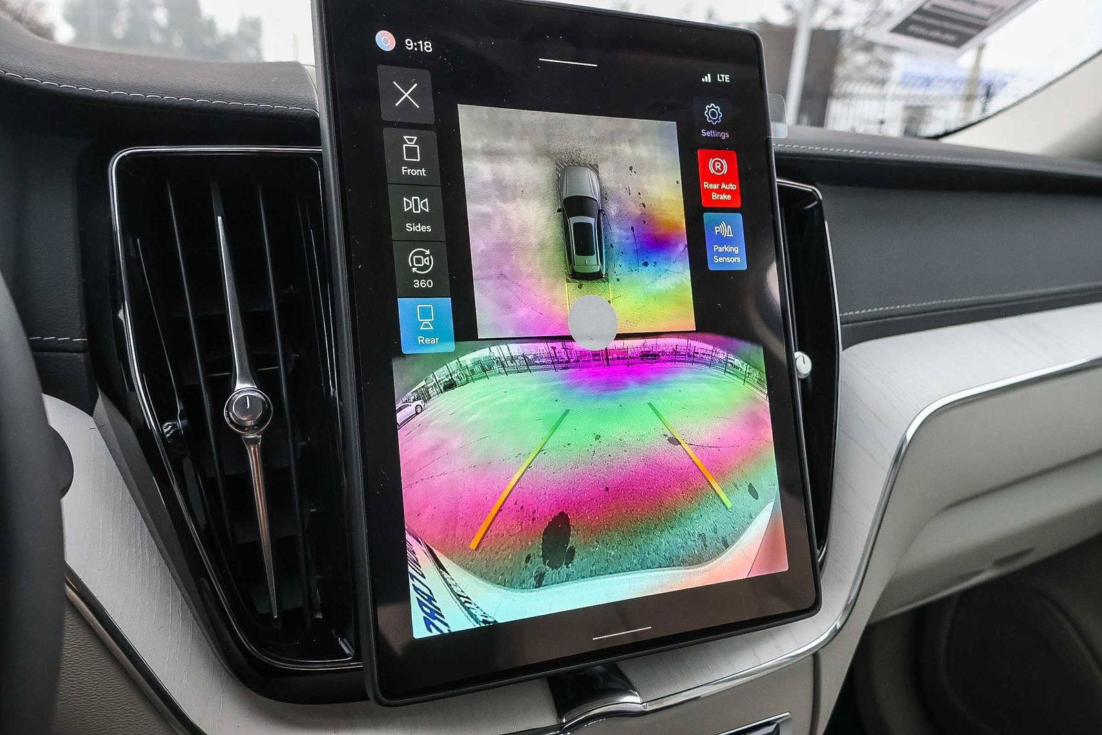 New 2026 Volvo XC60 T8 Ultra w/ Protection Package Premier image 37