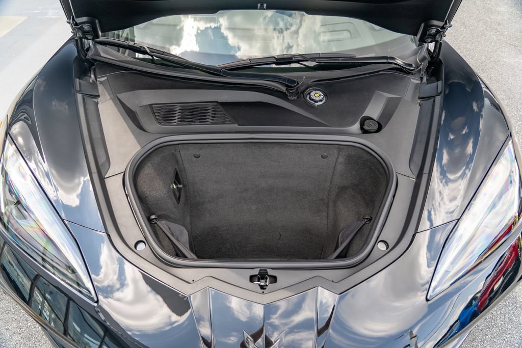Used 2024 Chevrolet Corvette Stingray Preferred Cpe w/ Z51 Performance Package RWD image 13