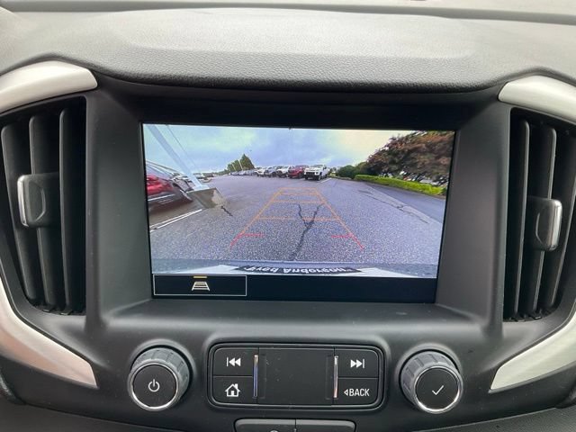 Used 2024 GMC Terrain SLT AWD/4WD image 14