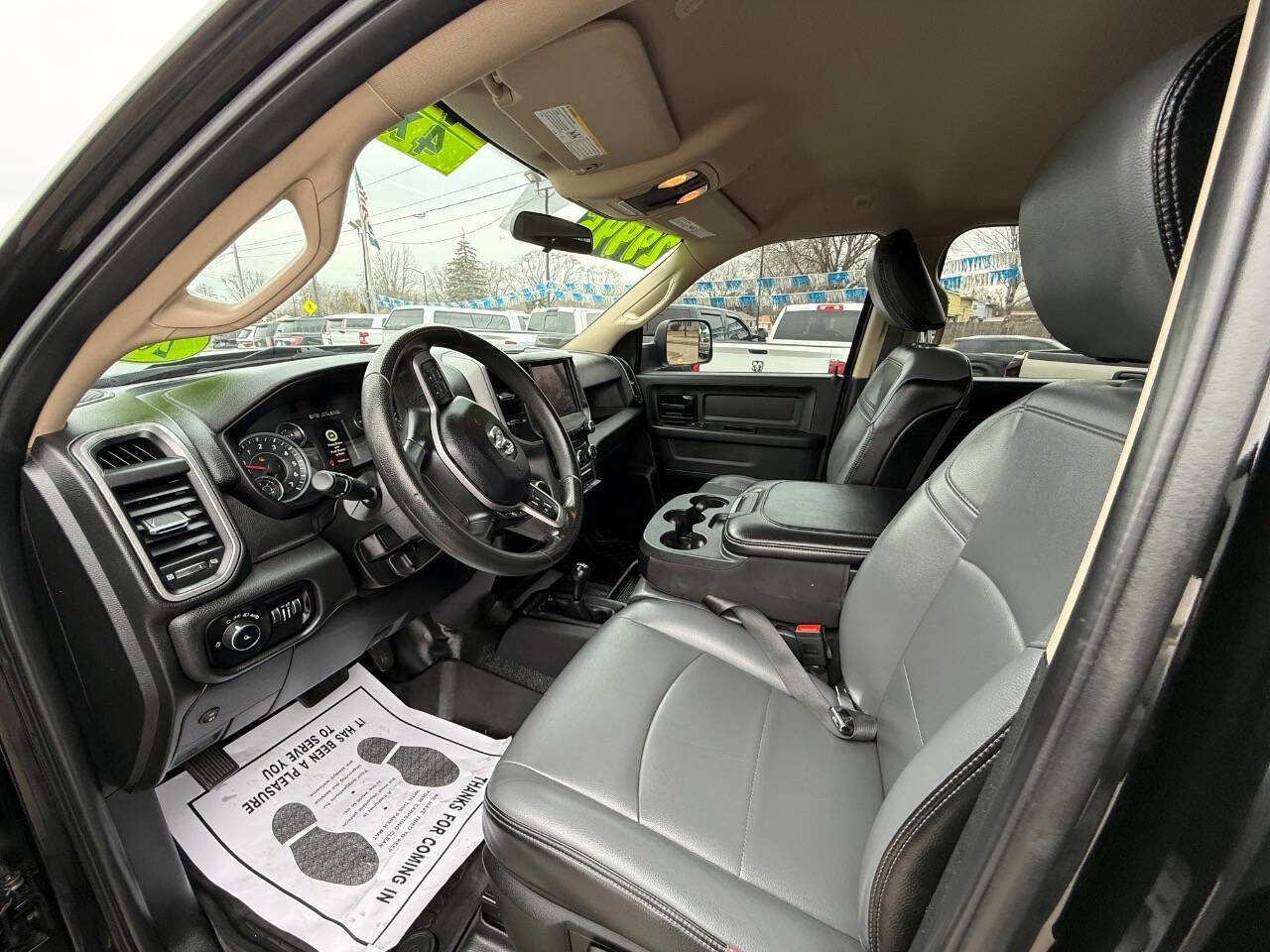 Used 2020 RAM 2500 Tradesman w/ Chrome Appearance Group AWD/4WD image 14