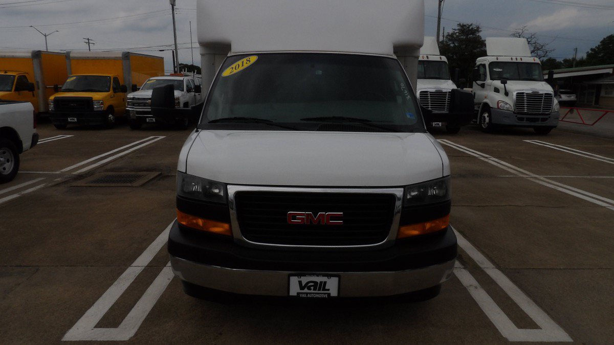 Used 2018 GMC Savana 3500 w/ Power Convenience Package RWD image 5