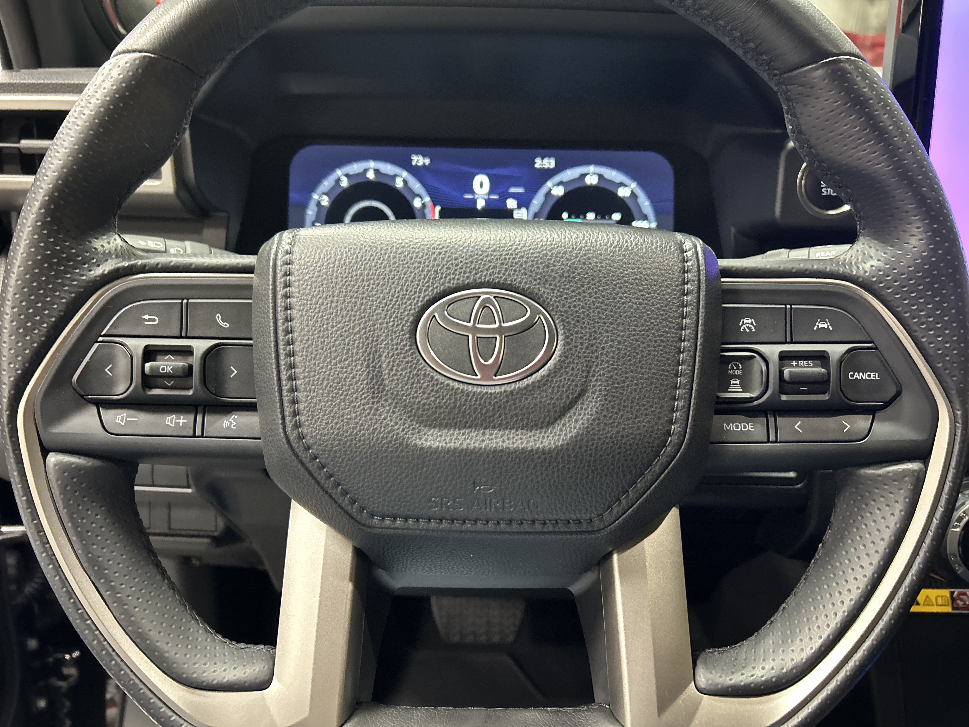 Used 2025 Toyota 4Runner Limited RWD image 18
