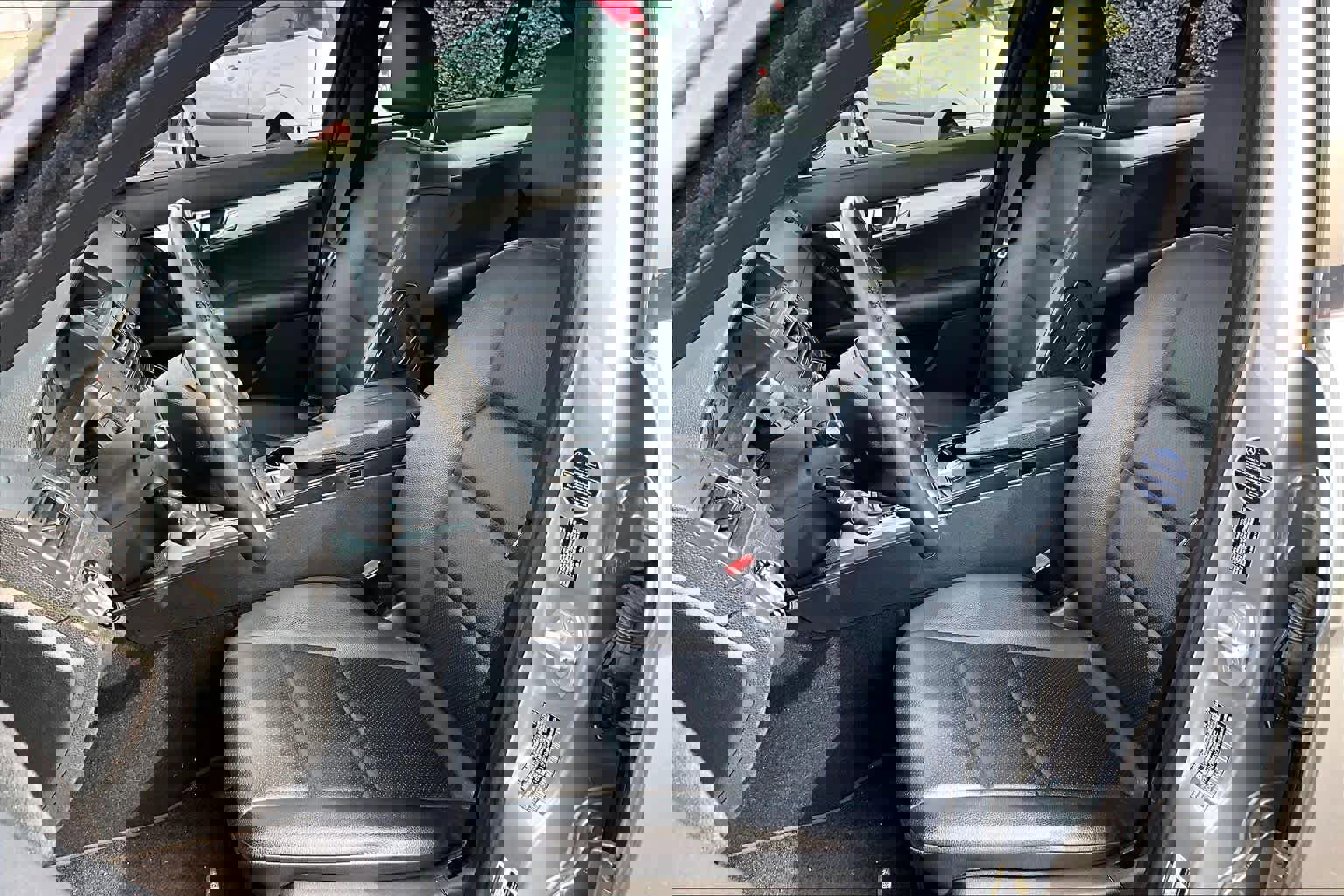 Used 2008 Mercedes-Benz C 300 Sport image 8