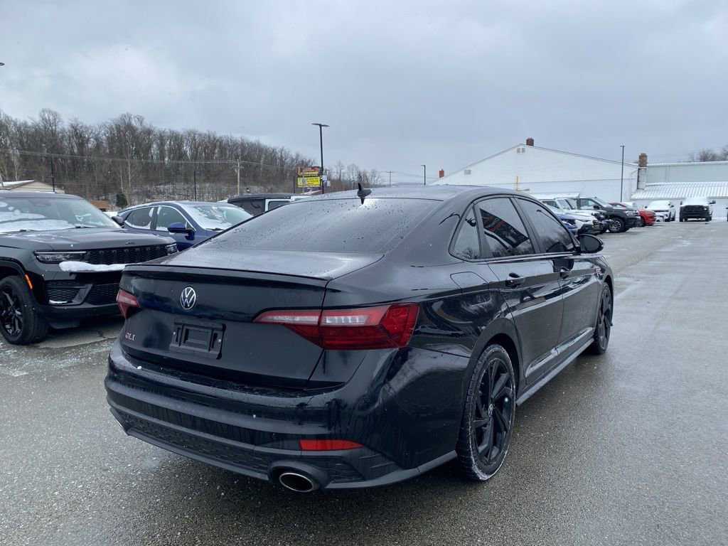 Used 2023 Volkswagen Jetta GLI Autobahn w/ GLI Black Package image 2