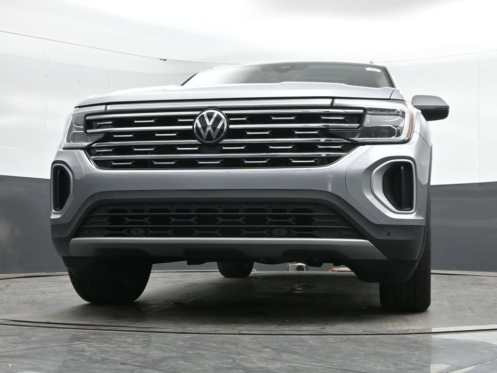 Used 2025 Volkswagen Atlas SEL AWD/4WD image 41