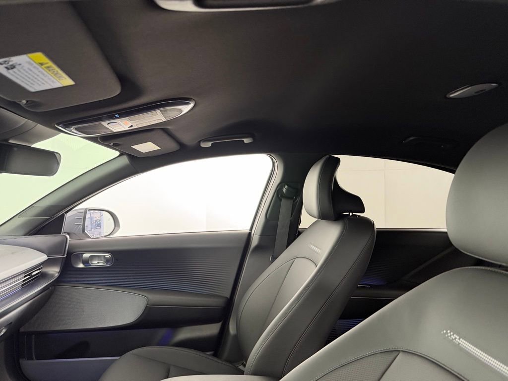 Used 2025 Hyundai Ioniq 6 SEL image 24