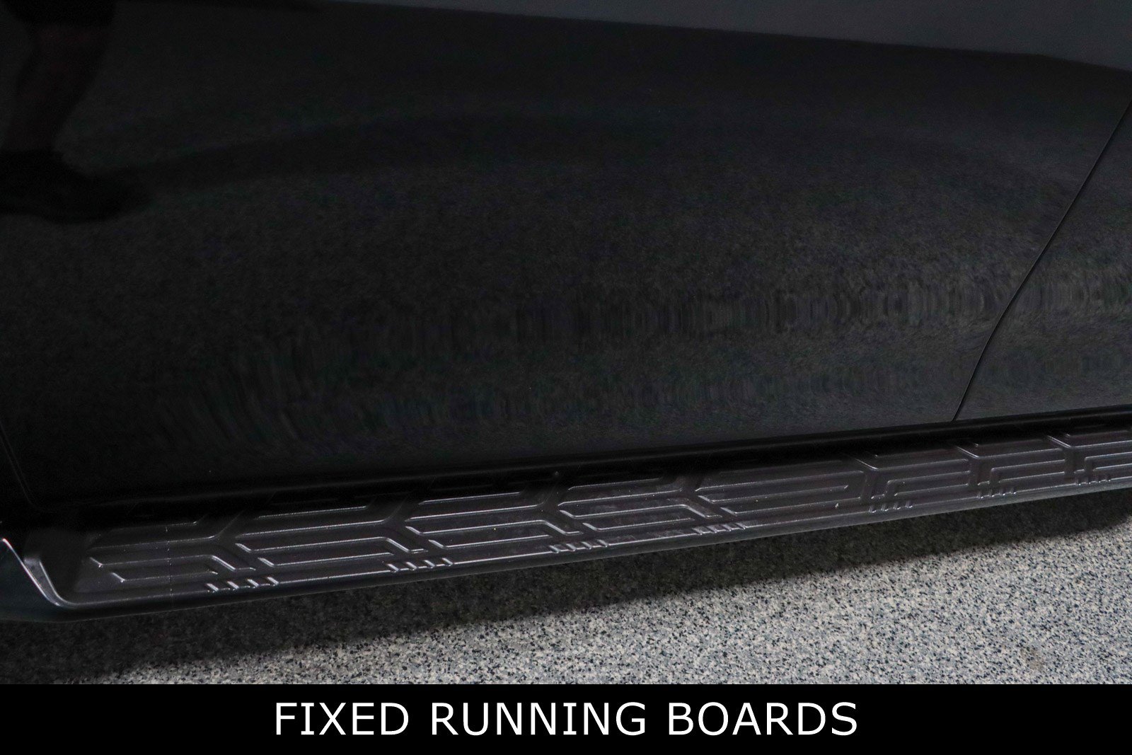 Used 2023 INFINITI QX80 Premium Select w/ Cargo Package image 12