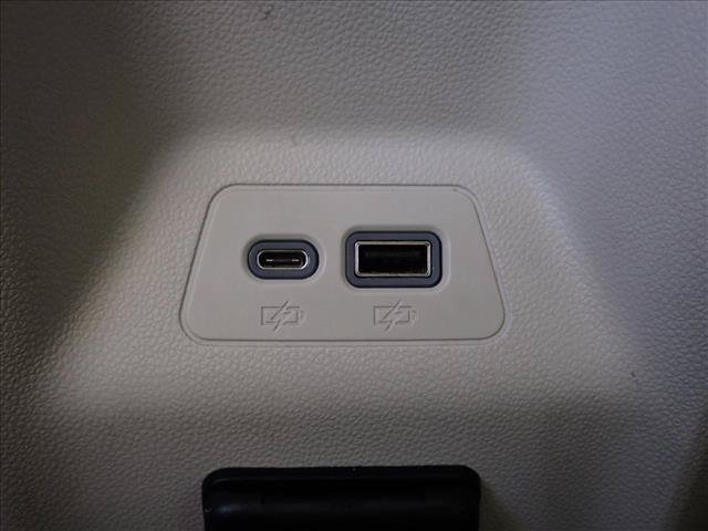Used 2023 Buick Envision Avenir AWD/4WD image 12