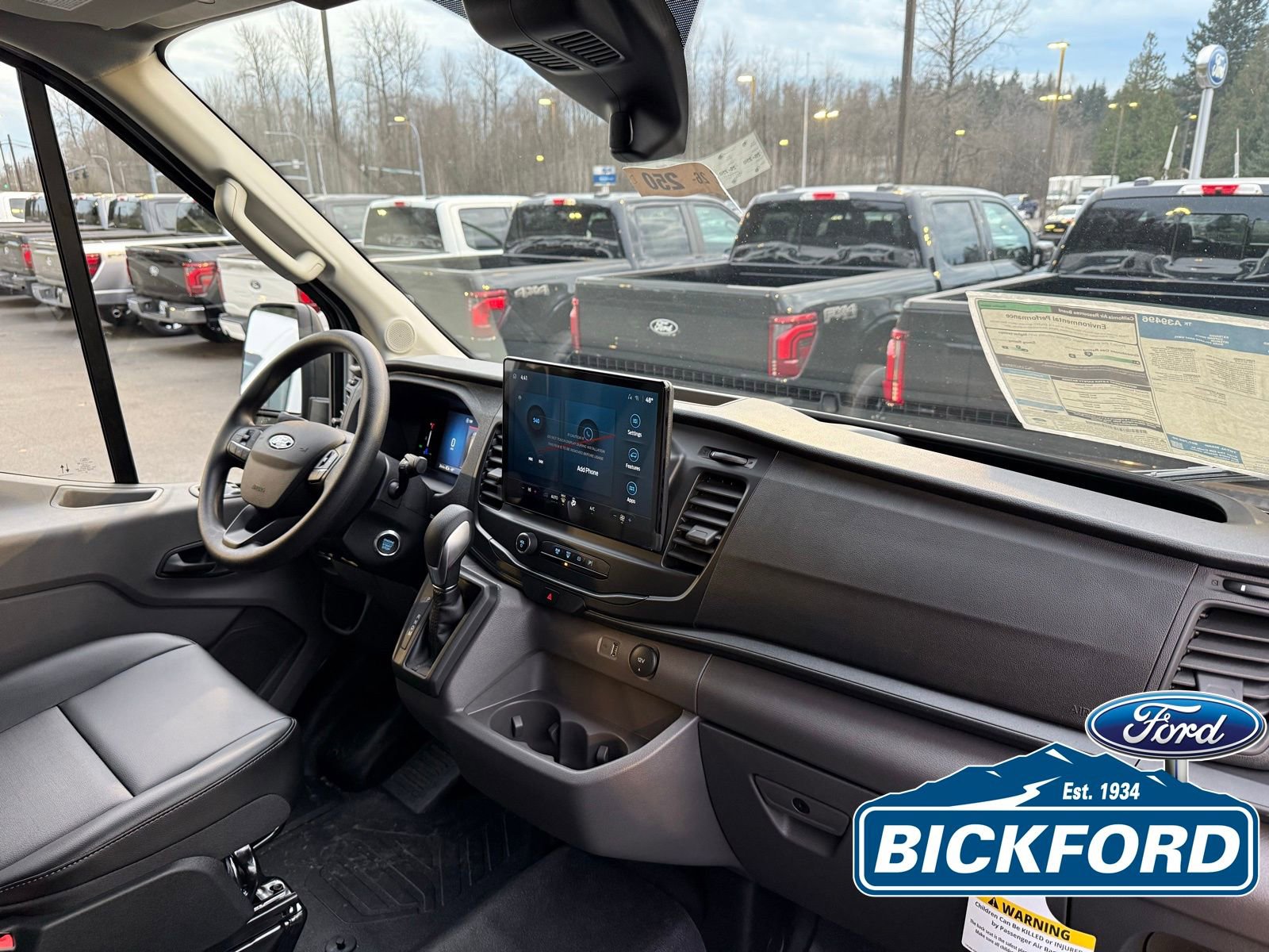 New 2026 Ford Transit 150 148 Medium Roof AWD w/ Load Area Protection Package image 12