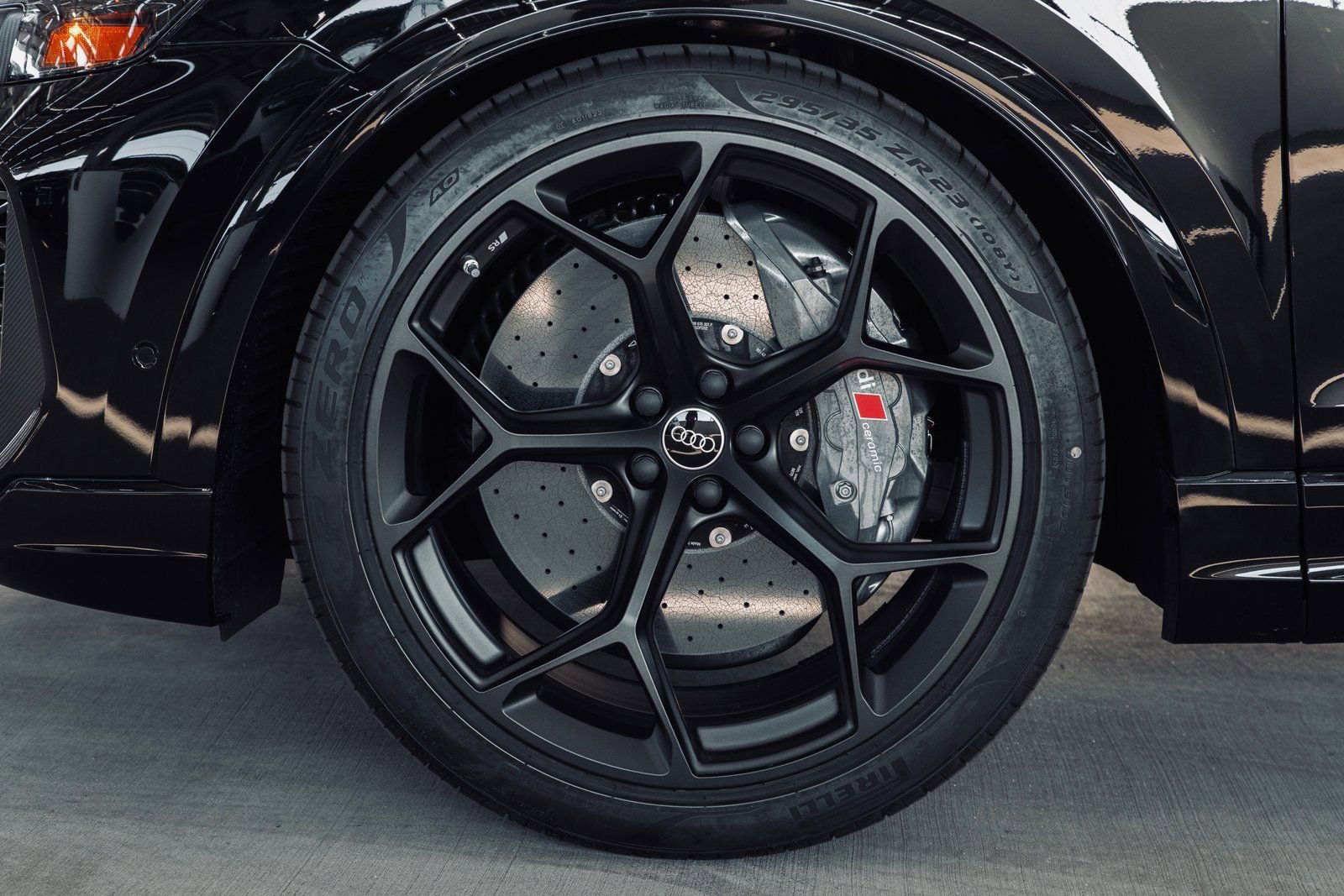 New 2025 Audi RS Q8 performance AWD/4WD image 5