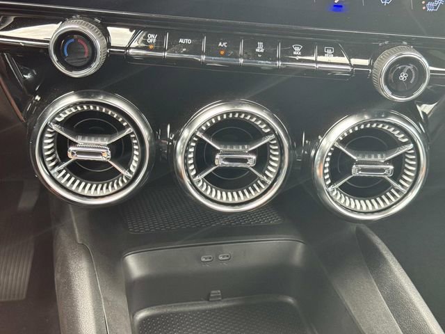 New 2025 Chevrolet Blazer EV LT image 36