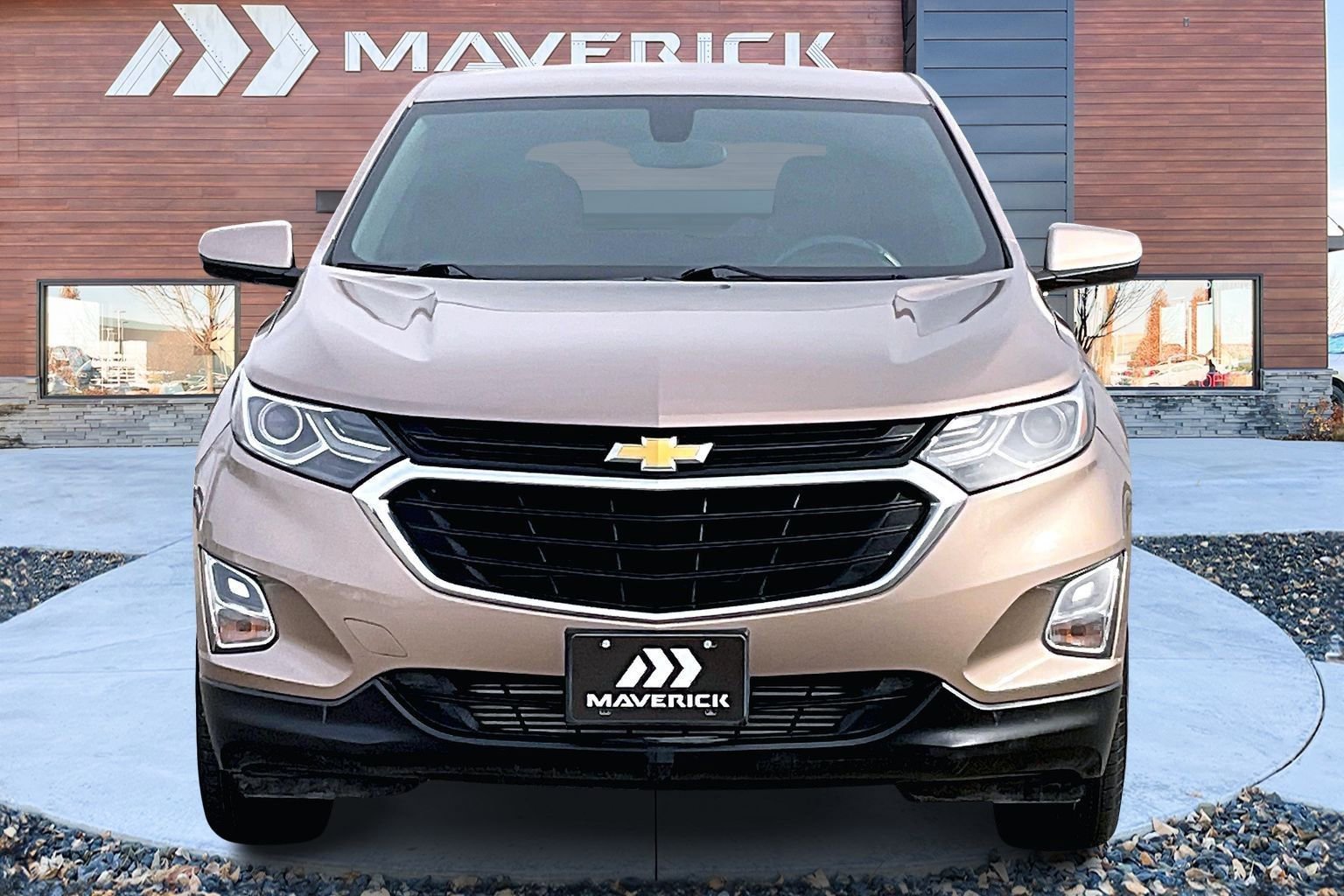 Used 2019 Chevrolet Equinox LT image 2
