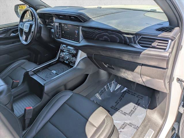 Used 2022 GMC Yukon XL Denali AWD/4WD image 19