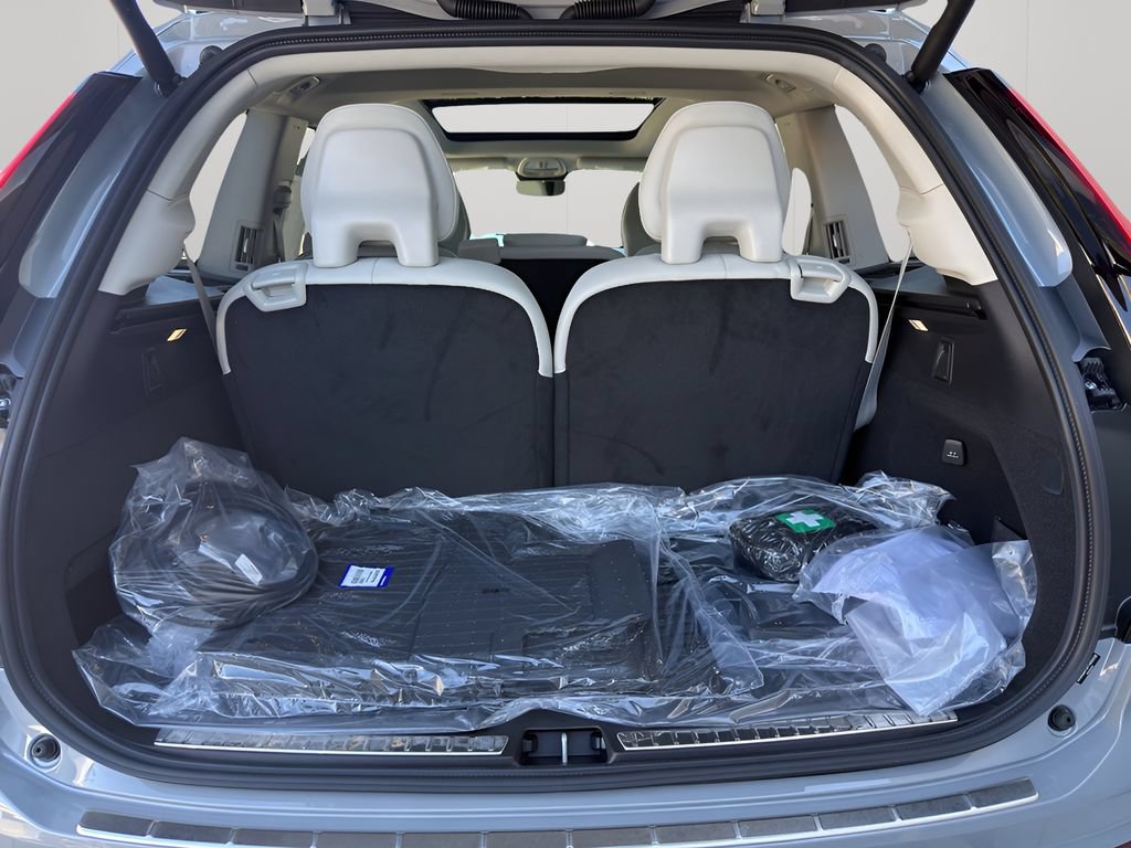 New 2026 Volvo XC90 T8 Ultra w/ Protection Package Premier AWD/4WD image 36