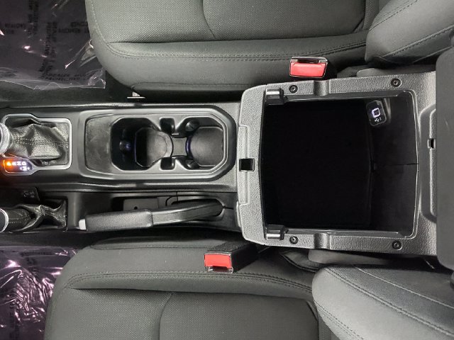 Used 2022 Jeep Wrangler Unlimited Sport AWD/4WD image 29