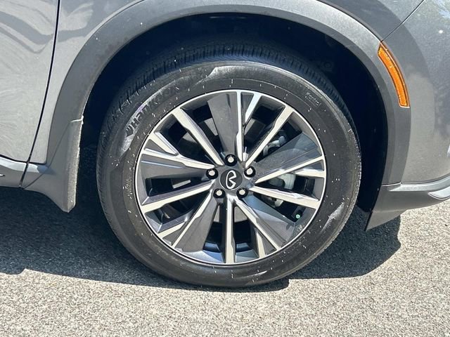 Certified 2026 INFINITI QX60 Luxe w/ Cargo Package FWD image 9