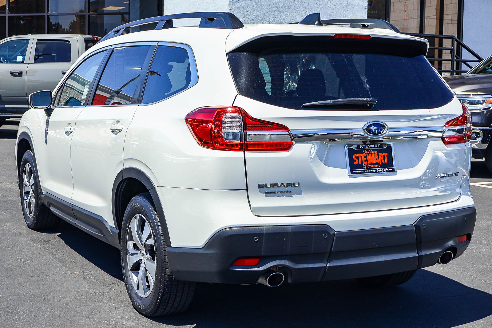 Used 2022 Subaru Ascent Premium w/ Convenience Package AWD/4WD image 23