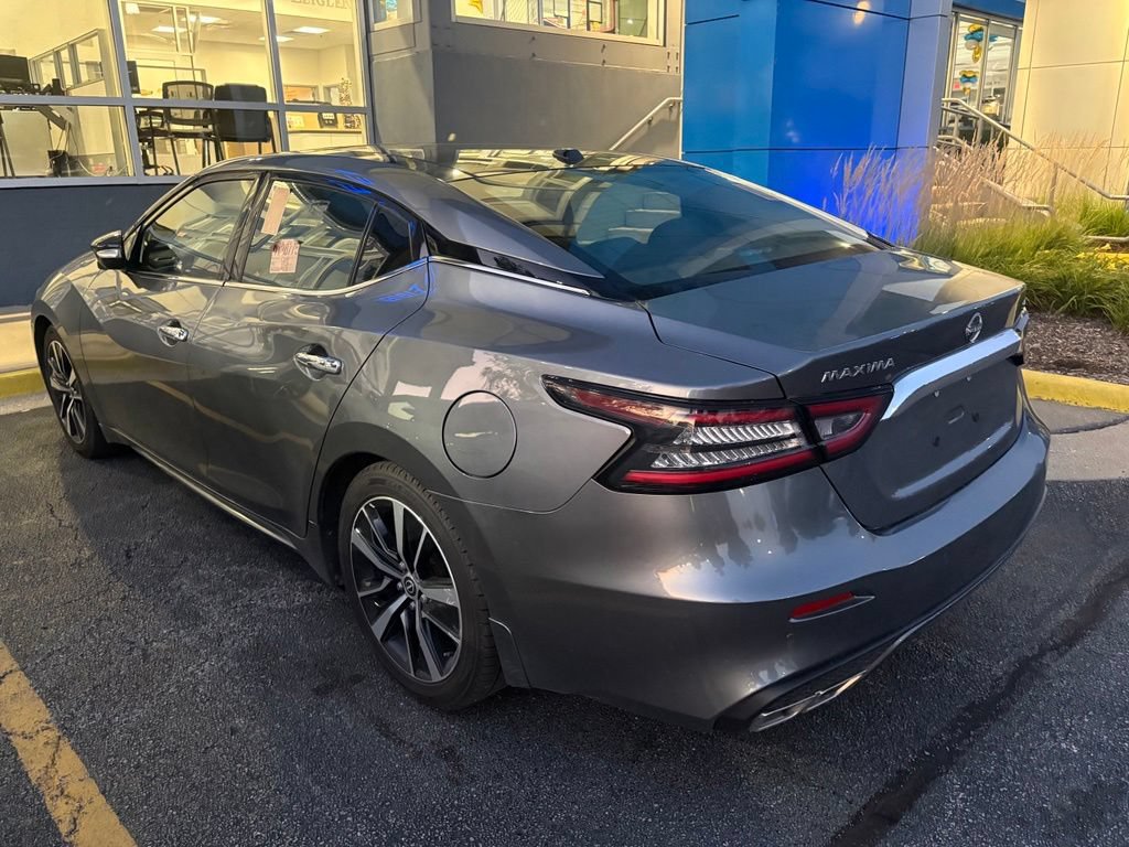 Used 2023 Nissan Maxima SL FWD image 3