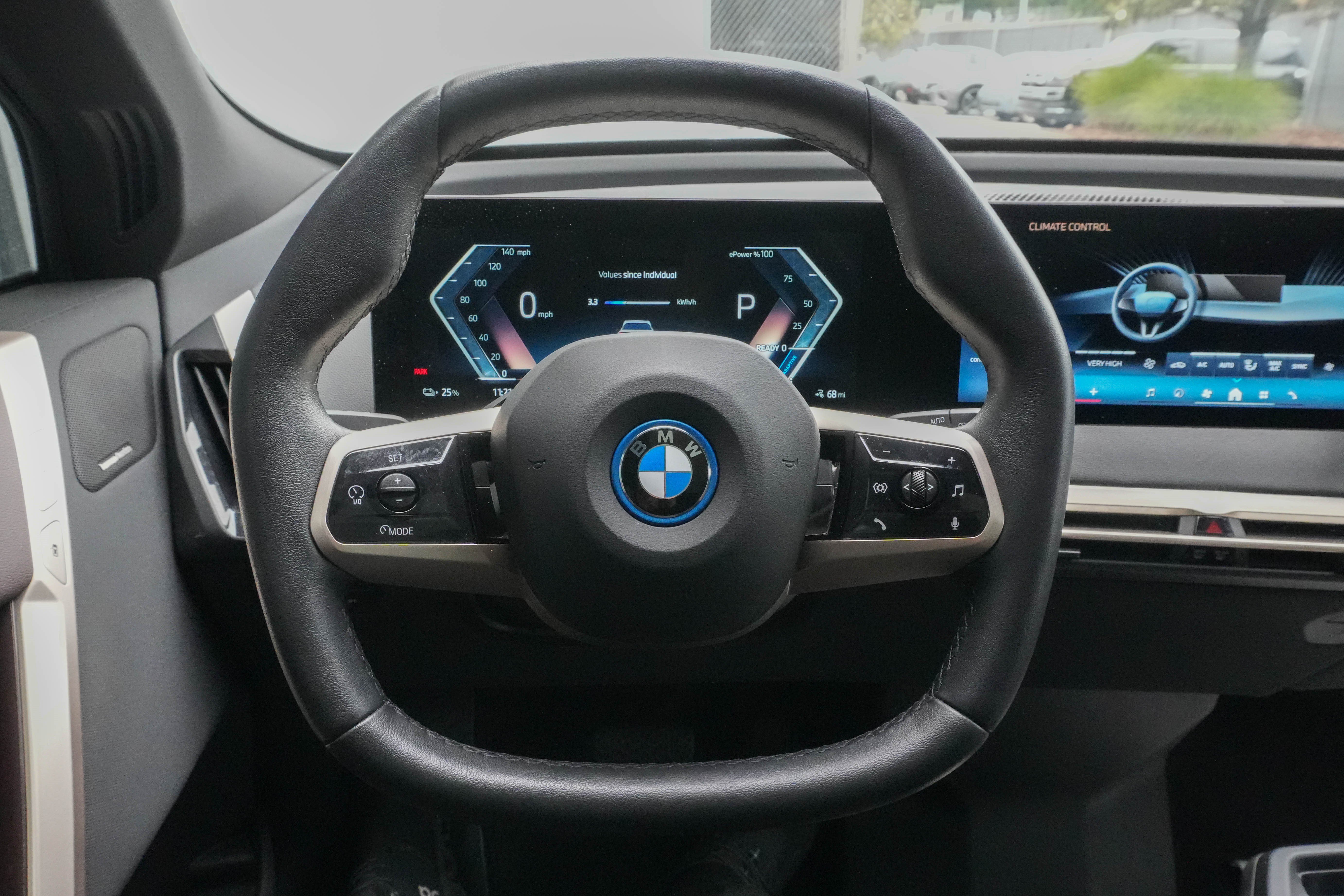 Certified 2024 BMW iX xDrive50 w/ Premium Package AWD/4WD image 17