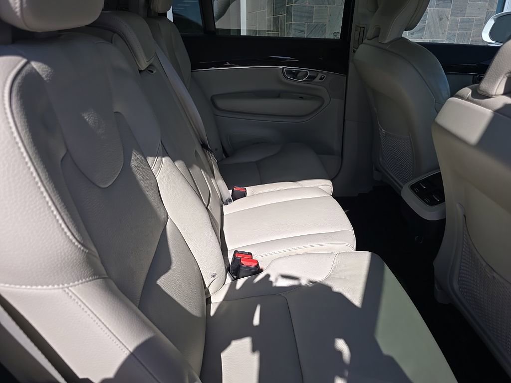 Used 2019 Volvo XC90 T6 Momentum w/ Protection Package Premier image 28