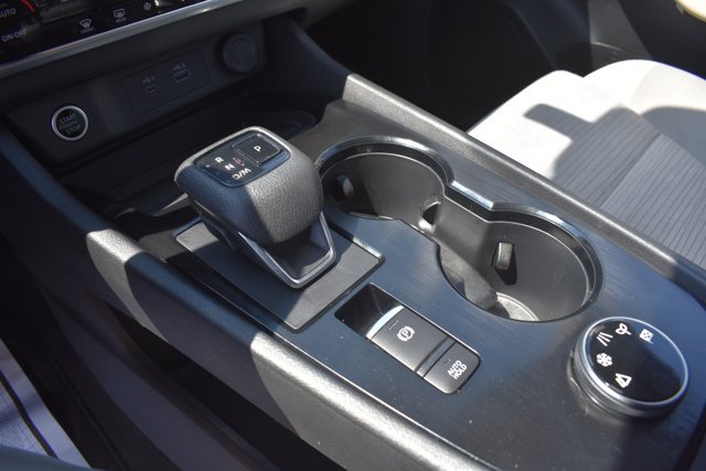 Used 2023 Nissan Rogue SV AWD/4WD image 27