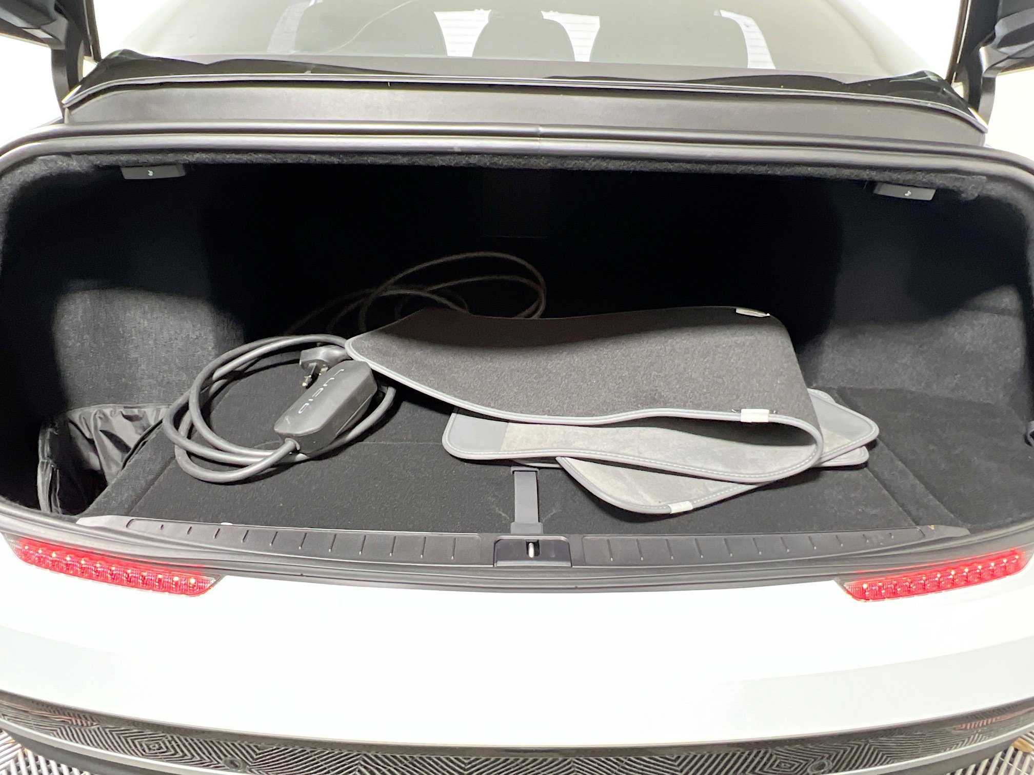 Used 2023 Lucid Air Pure image 33