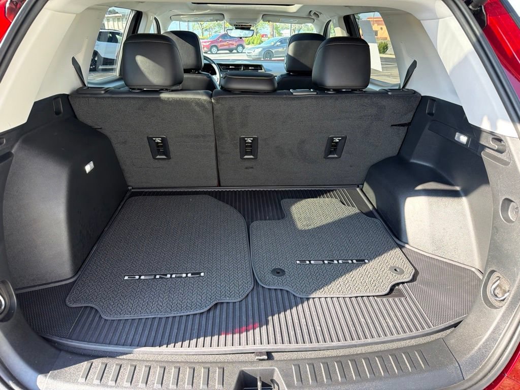 Used 2026 GMC Terrain Denali w/ LPO, Floor Liner Package AWD/4WD image 15