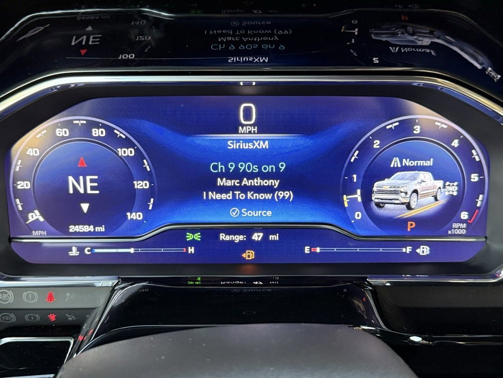 Used 2025 Chevrolet Silverado 1500 LTZ w/ LTZ Premium Package image 32