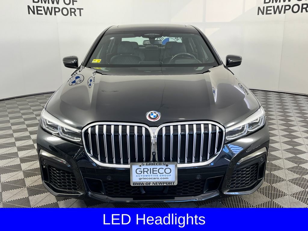 Used 2021 BMW 740i xDrive w/ M Sport Package AWD/4WD image 7