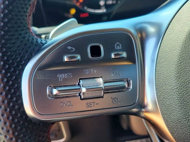 Used 2023 Mercedes-Benz GLB 250 image 23