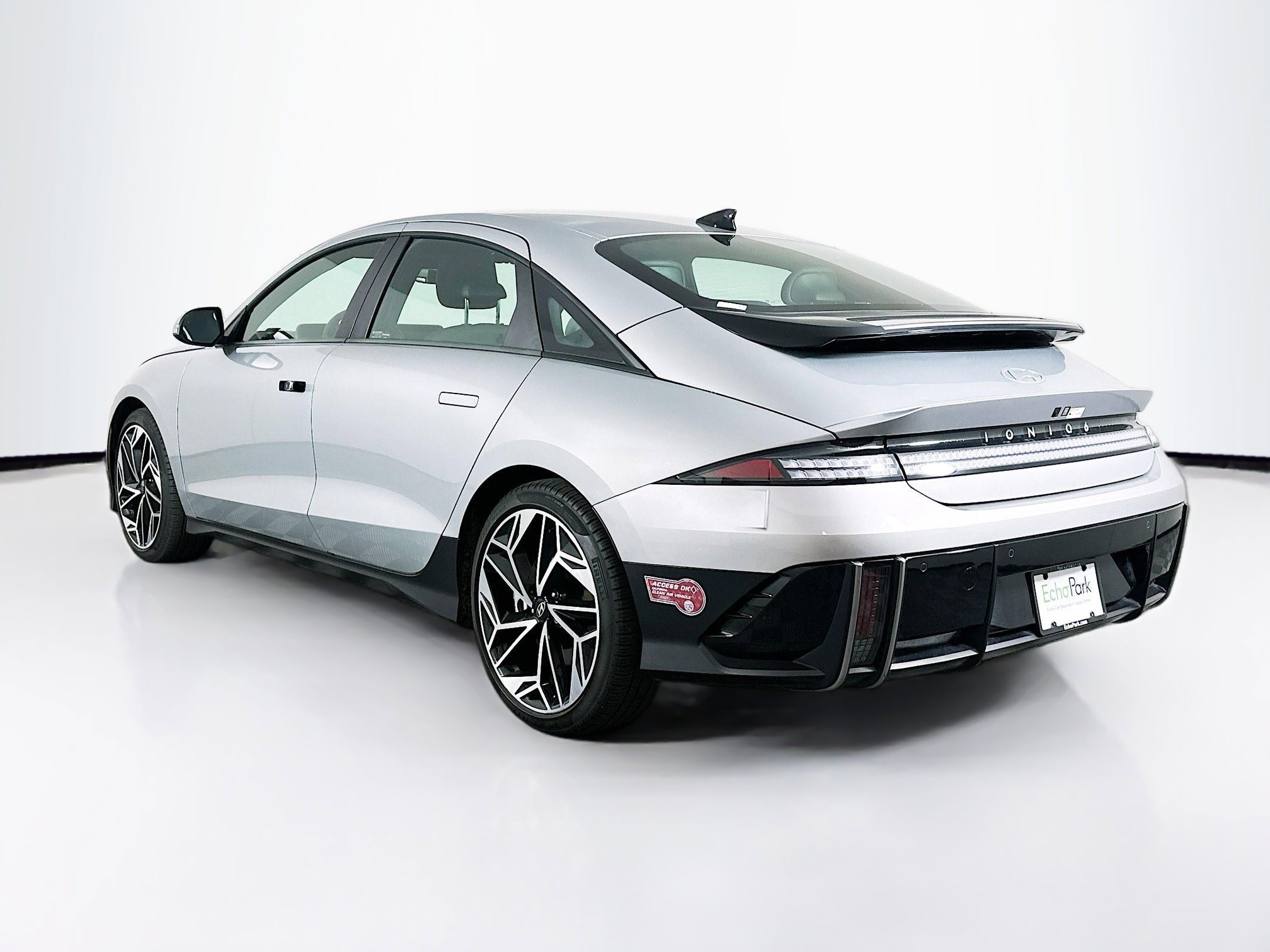 Used 2024 Hyundai Ioniq 6 SEL RWD image 5