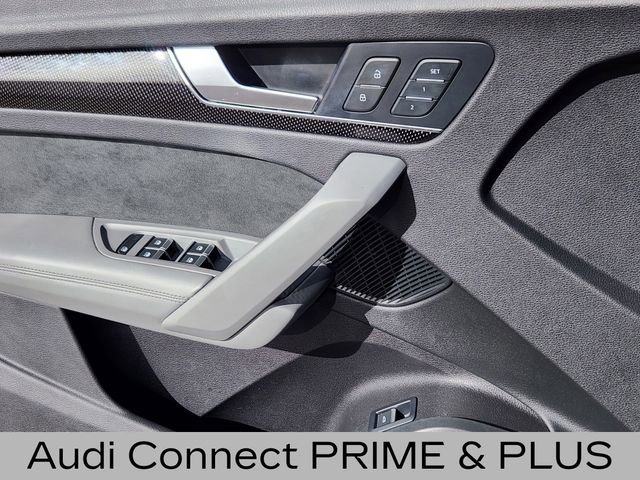 Used 2018 Audi SQ5 Premium Plus w/ Navigation Package image 12