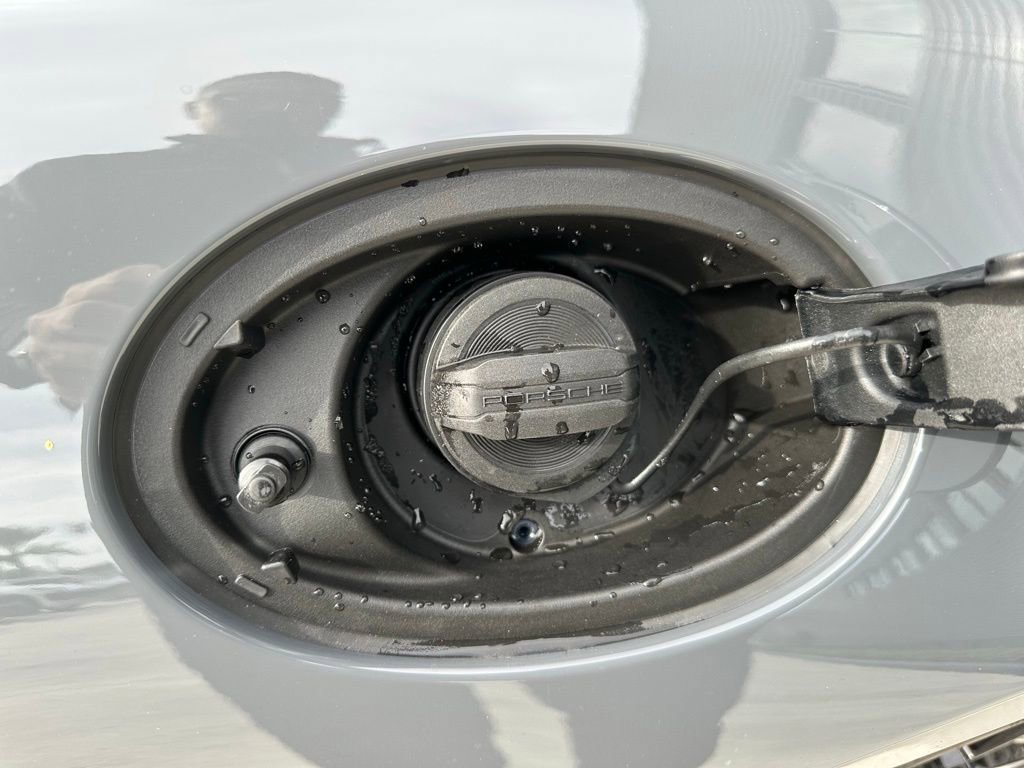 Certified 2026 Porsche 911 Carrera GTS image 40