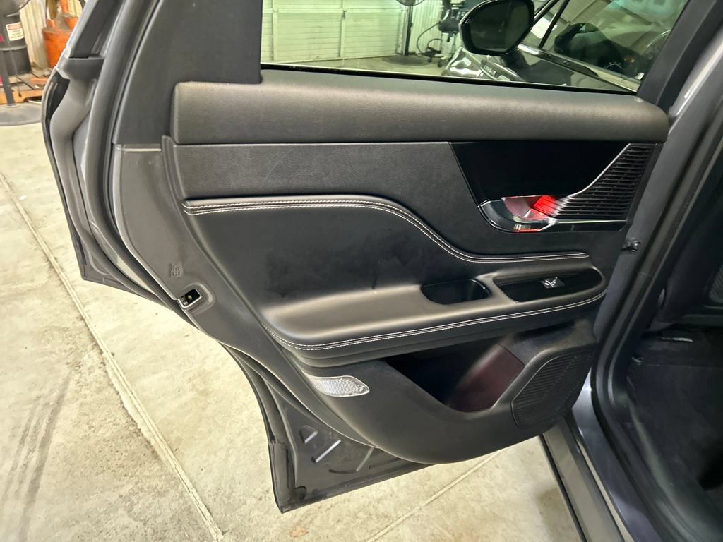 Used 2021 Lincoln Corsair FWD w/ Convenience Package image 41