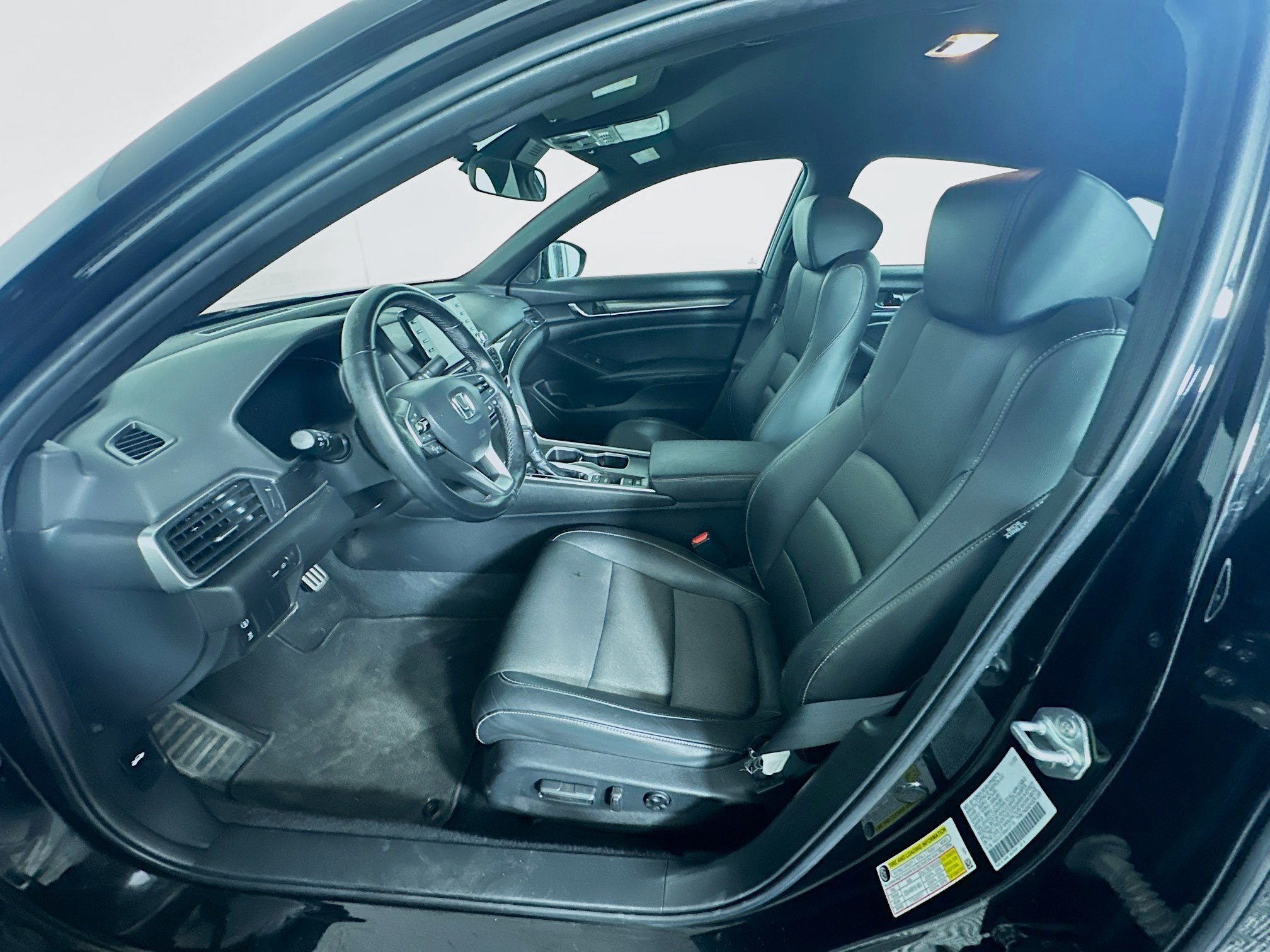 Used 2022 Honda Accord Sport image 13