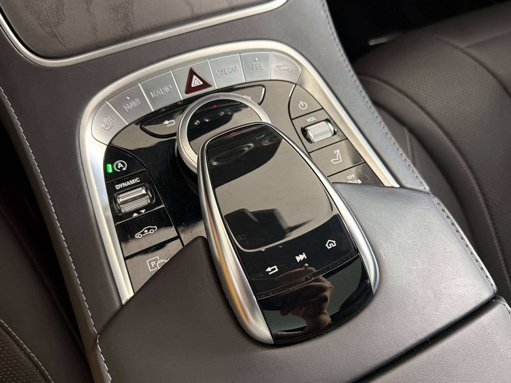 Certified 2018 Mercedes-Benz S 560 4MATIC Coupe image 18
