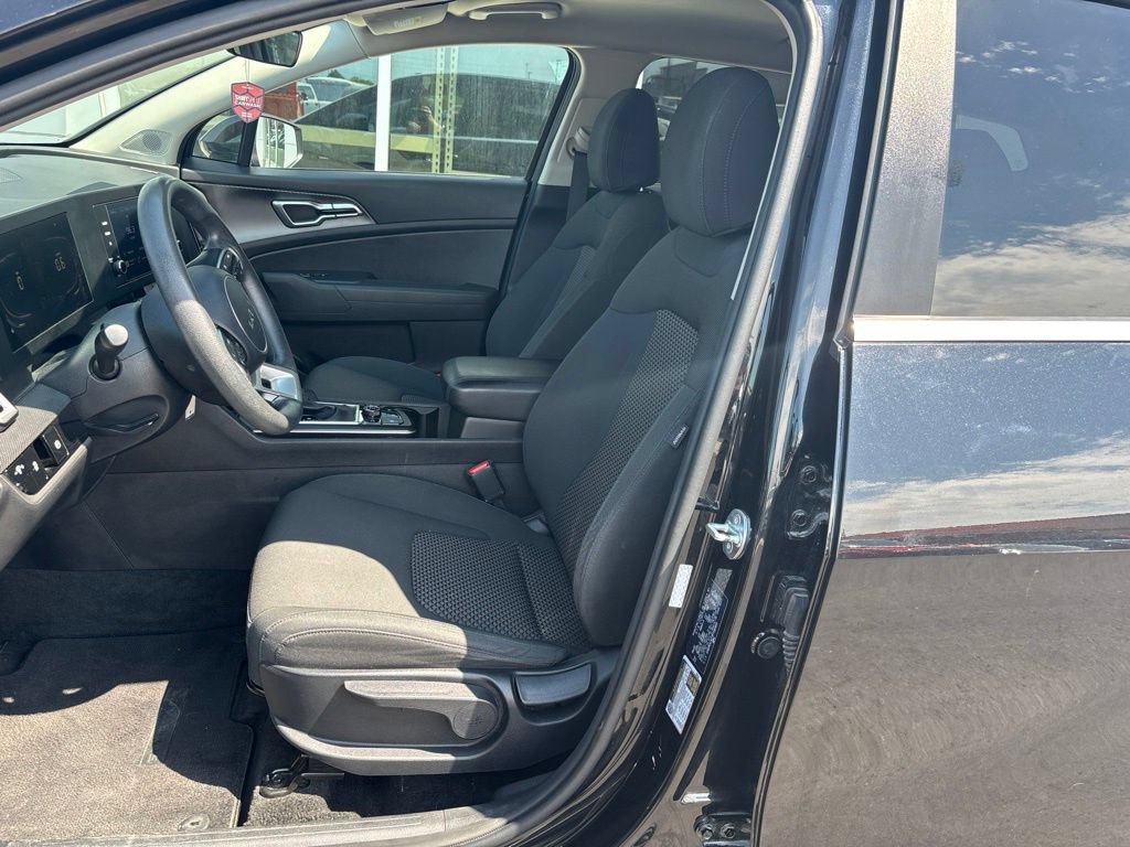 Certified 2023 Kia Sportage LX AWD/4WD image 11